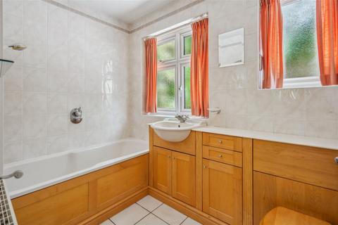 64 Lower Road, Denham, Uxbridge, UB9 5EB