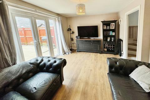 3 bedroom end of terrace house for sale, Hoop Mill, Telford TF1