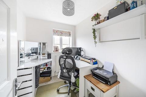 18 Hanson Close, Shaw, Swindon, SN5 5RD