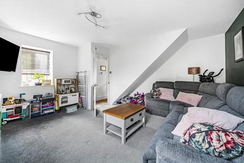 18 Hanson Close, Shaw, Swindon, SN5 5RD