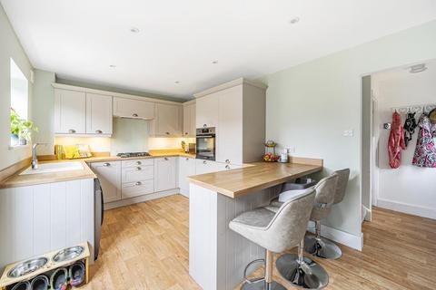 18 Hanson Close, Shaw, Swindon, SN5 5RD
