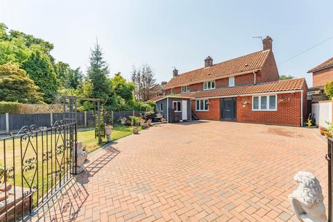 4 bedroom semi-detached house for sale, Richmond Road, Norwich