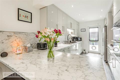 20 Elmstone Drive, Royton, Oldham, OL2 6DH