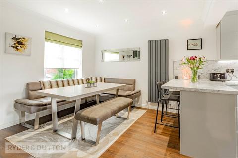 20 Elmstone Drive, Royton, Oldham, OL2 6DH