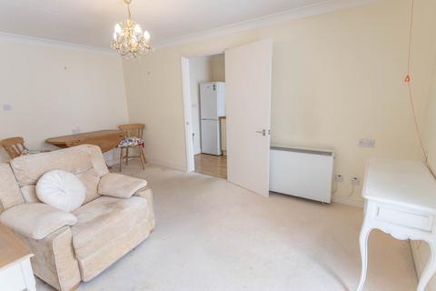 1 bedroom retirement property for sale, St Christophers Gardens, Ascot, Berkshire SL5 8LZ