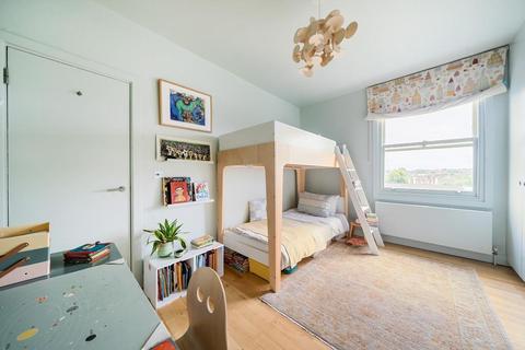 3 bedroom maisonette for sale, Monnery Road,  London,  N19,  N19