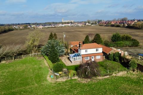 Long Lane, Beverley, HU17 0RN