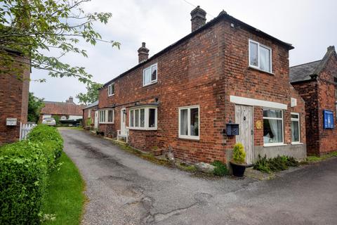 3 bedroom character property for sale, Highbridge Road, Alvingham LN11