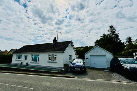 3 bedroom detached bungalow for sale, Llanllwni, Pencader, SA39