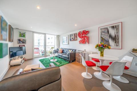 1 bedroom flat for sale, Empire Square, Borough