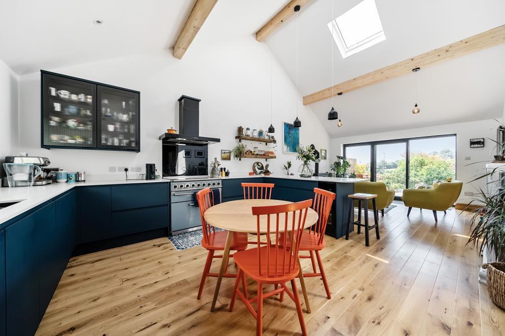 Kingsthorne, Herefordshire, HR2 5 bed detached house for sale £600,000