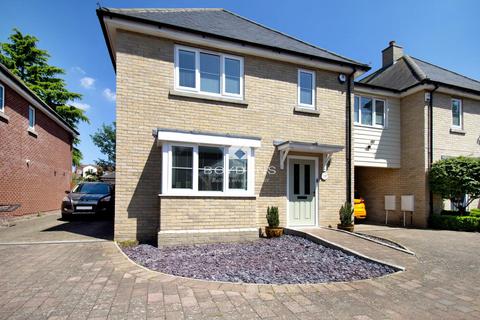 4 bedroom link detached house for sale, Alport Avenue, Colchester CO2