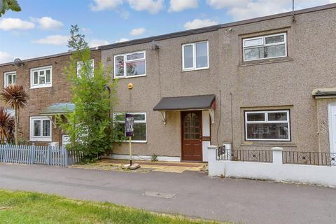 4 bedroom terraced house for sale, Dewsgreen, Basildon, Essex