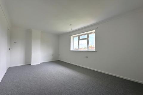 2 bedroom apartment to rent, Trussell Crescent, Southampton