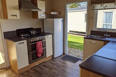 3 bedroom static caravan for sale, Breydon Water Holiday Park