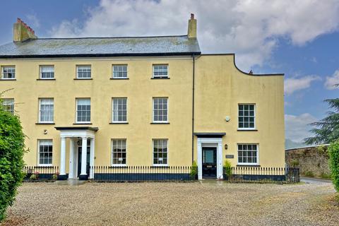 5 bedroom terraced house for sale, Fore Street, Chudleigh, TQ13