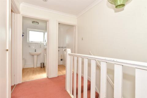 4 Conway Close, Saltwood, Hythe, CT21 4AN