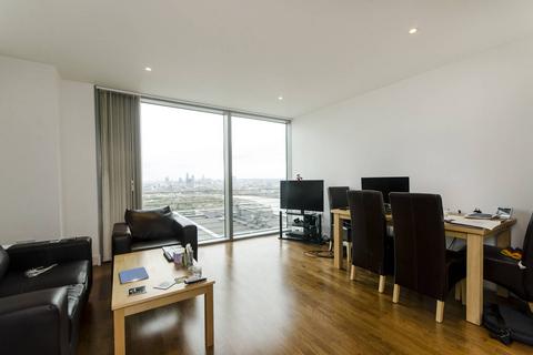 1 bedroom flat to rent, Landmark East Tower, Canary Wharf, London, E14