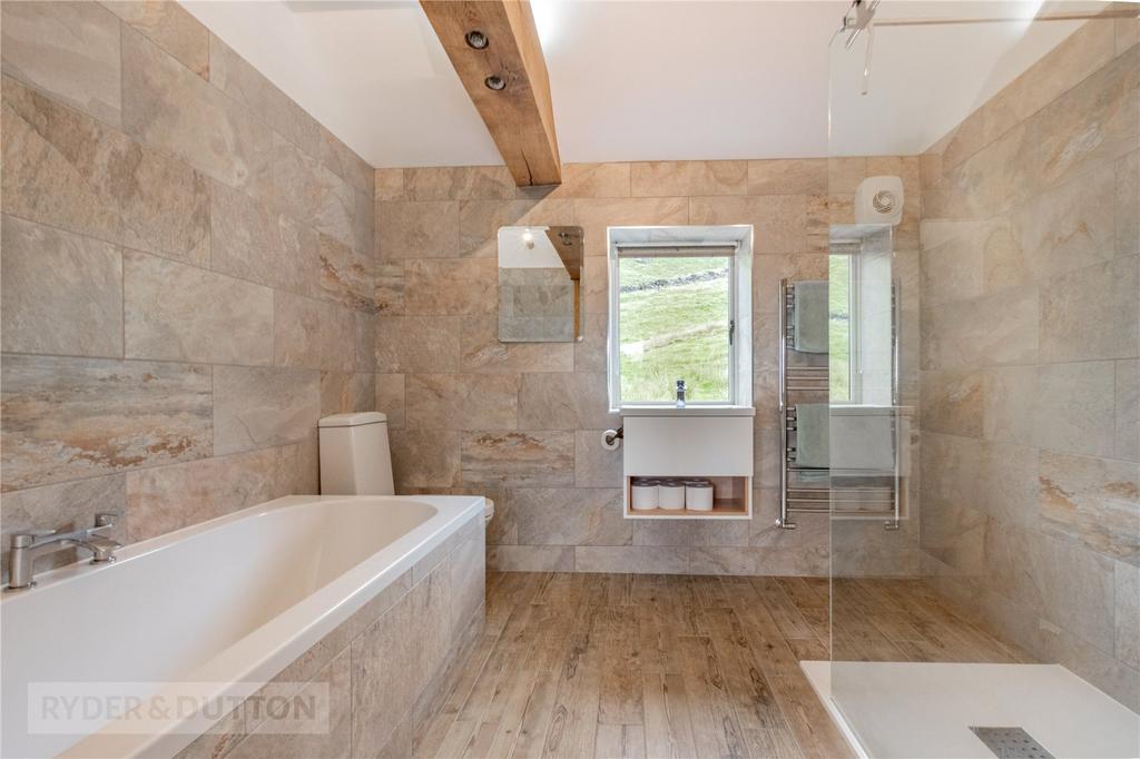 En Suite Bathroom