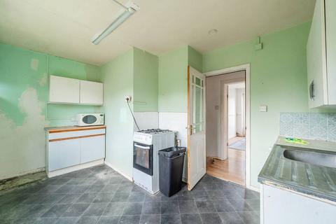 2 bedroom flat for sale, 17 Pinner Grove, Pinner, HA5