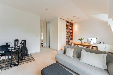 Flat 1, 27 Gledhow Gardens, London, SW5 0AZ