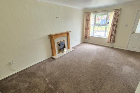 2 bedroom townhouse for sale, Cranmer Drive, Leicester LE7