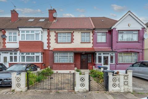 3 bedroom terraced house for sale, Jesmond Avenue, Wembley, HA9