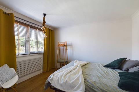 25 Highfield Close, Sutton On Hull, Hull, HU7 4TZ