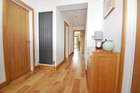 2 Manor Walk, Fulbourn, Cambridge, CB21 5BN