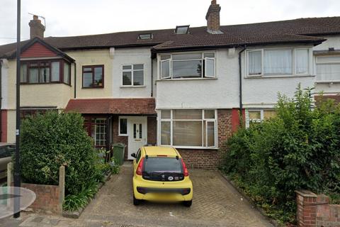 4 bedroom terraced house for sale, Runnymede Crescent, London SW16