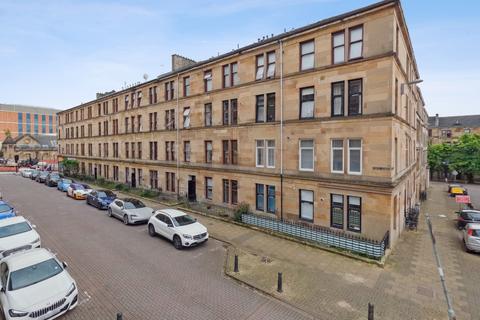2 bedroom flat to rent, White Street, Flat 2/1, Partick, Glasgow, G11 5RS