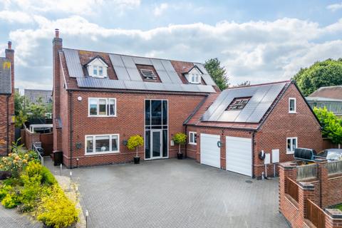 undefined, Tudor Gardens, Burton Road, Tutbury, Staffordshire, DE13 9PL
