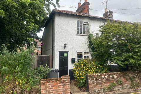 1 bedroom house to rent, Brook Street, Woodbridge, Suffolk