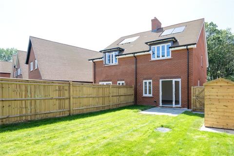 2 bedroom semi-detached house for sale, Edenwood Close, West Horsley, Surrey, GU23