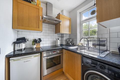 1 bedroom flat for sale, Oakeshott Avenue, Highgate