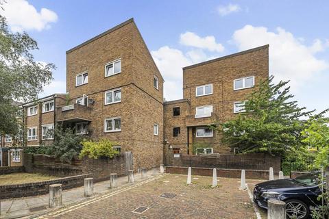 3 bedroom flat for sale, Crefeld Close, Fulham