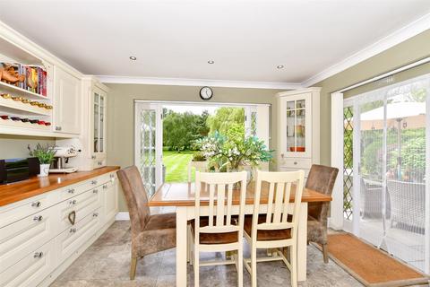 4 bedroom detached house for sale, Fordwich Road, Fordwich, Canterbury, Kent