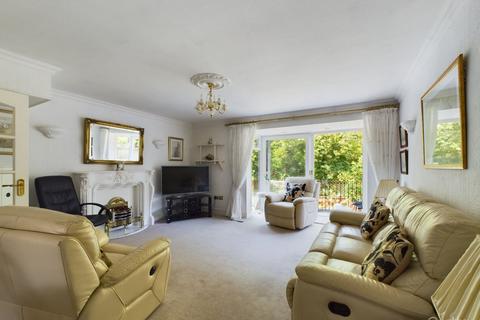 4 bedroom detached house for sale, Newlands Wood, Croydon