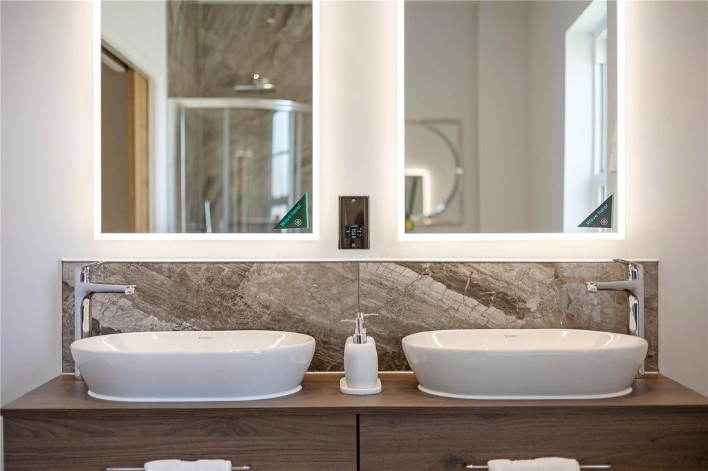 Example Ensuite