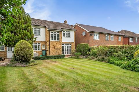 4 bedroom detached house for sale, Dorling Drive, Epsom KT17