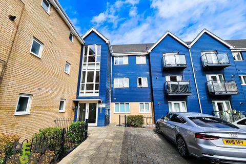 2 bedroom apartment to rent, Zeus Road, Southend On Sea SS2