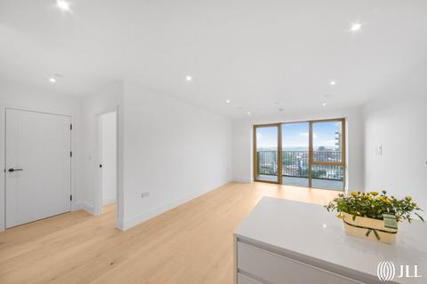 2 bedroom apartment to rent, Capital Interchange Way Brentford TW8
