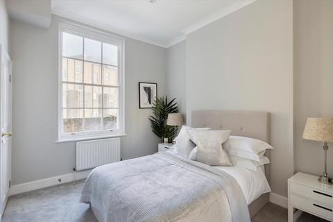 2 bedroom flat to rent, Burton Street, London, WC1H