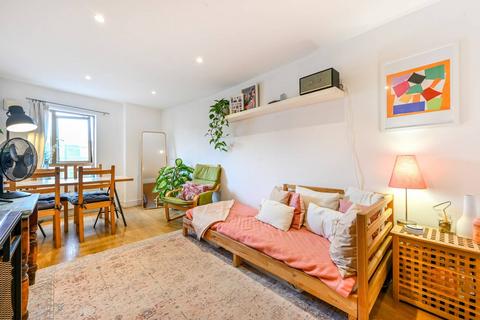 2 bedroom flat to rent, Wolverley Street, Bethnal Green, London, E2