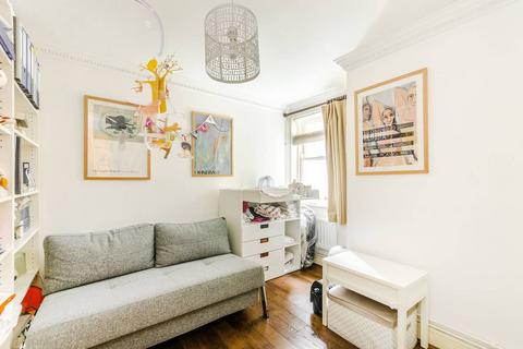 2 bedroom flat to rent, Knaresborough Place, South Kensington, London, SW5