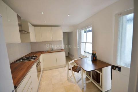 4 bedroom terraced house to rent, Barnwell Road, Brixton SW2