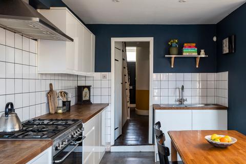 10 Gordon Road, Leyton, London, E15 2DD