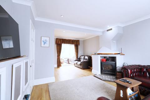 78 West Road, South Ockendon, RM15 6PH