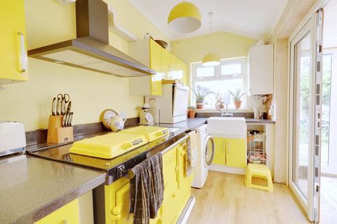78 West Road, South Ockendon, RM15 6PH