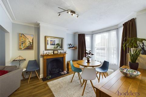 Pear Tree Road, Addlestone, Surrey, KT15